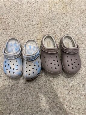 Crocs Classic Clog - Beige and Tie-Dye Blue